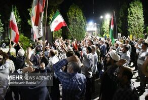 Mass Mobilizations in Iran Condemn Israeli , US Strikes