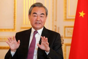 中国外交部长：没有哪个国家可以充当世界警察