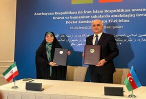 Tehran, Baku ink wide-ranging cooperation document