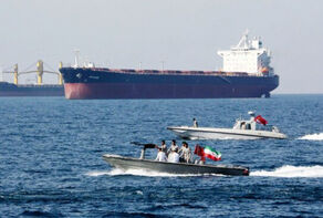 ایران عبور محموله‌های بشردوستانه از تنگه هرمز را تسهیل می‌کند