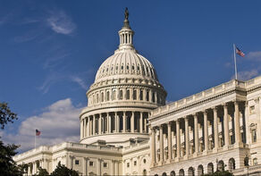 سنای آمریکا پیش‌نویس قطعنامه‌ توقف عملیات نظامی علیه ایران را رد کرد