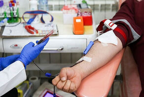 نیاز تهران به 4 اتوبوس سیار خون‌گیری