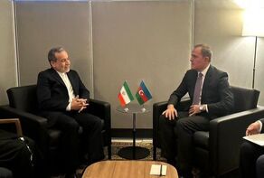 Araghchi highlights historic Iran-Azerbaijan ties in Independence Day message