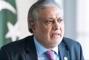 خدمه ایرانی کشتی توقیف شده از پاکستان به ایران باز میگردند