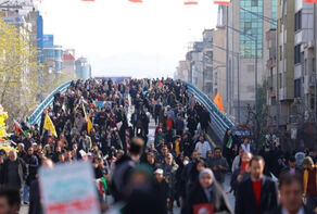 شرکت‌کنندگان مراسم تشییع رهبر شهید بیمه می شوند