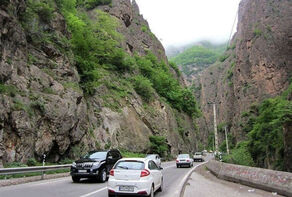 تردد روان در محورهای شمالی؛ ترافیک سنگین در آزادراه کرج-تهران