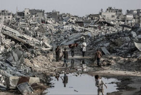 هشدار شهرداری غزه؛ آوار و زباله‌ها به کانون تکثیر آفات تبدیل شده‌اند