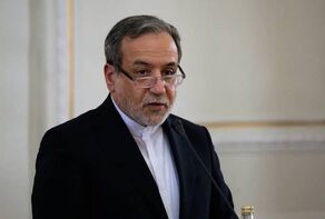 Araghchi thanks representatives of countries attending commemoration ceremony for martyred Leader