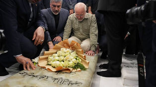 Ghalibaf pays tribute to Iraqi resistance martyrs in Najaf