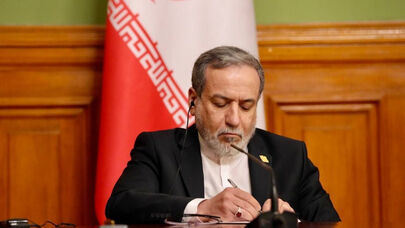 FM Araghchi expresses condolences over passing of Grand Ayatollah Shobeiri Zanjani