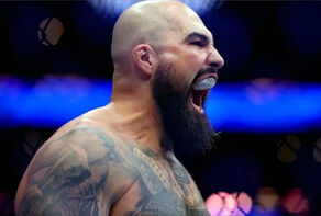 قهرمان المپیک فقط 12 ثانیه دوام آورد؛ پیروزی تاریخی مبارز فلسطینی در UFC + فیلم مبارزه