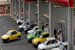 ايران تعلن رفع أسعار البنزين بنسبة 300% لدعم 18 مليون أسرة