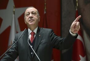 اردوغان يهاجم السعودية من منبر \