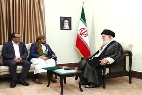 قائد الثورة: السعوديون والاماراتيون وحماتهم يسعون الى تقسيم اليمن ويتعين مواجهتهم