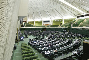 نواب ايرانيون يحذرون اوروبا من تنفيذ 