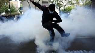 گزارش تصویری /  اعتراض دانش‌آموزان فرانسوی به وضعیت رو به وخامت مدارس