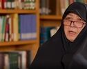 روایت مادر همسر رهبر انقلاب از سلامت ایشان و حضور در مراسم تدفین شهید آیت الله خامنه ای 