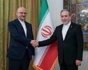 تأکید وزیر امور خارجه بر توسعه همکاری‌های تهران و آتن در حوزه‌های مختلف