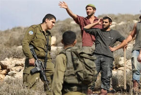 حمله شهرک‌نشینان صهیونیست به منازل فلسطینیان در الخلیل