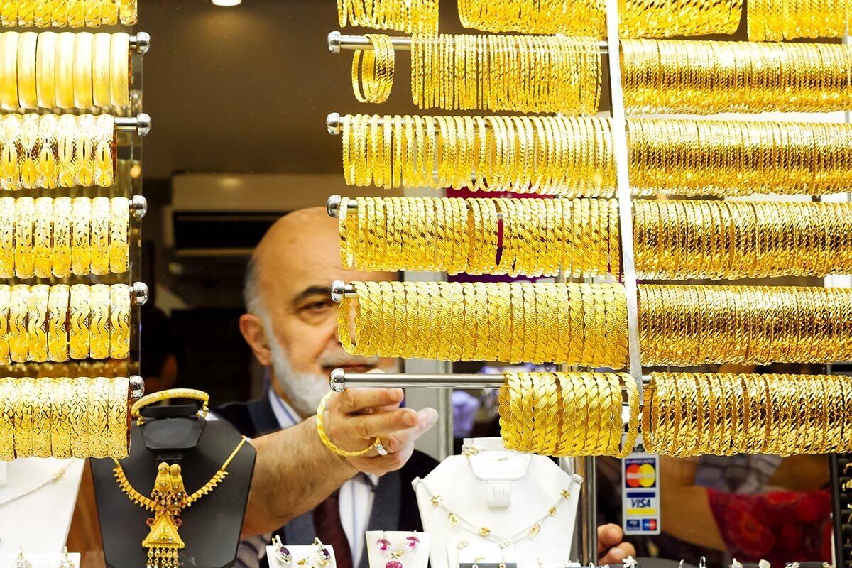 کلاهبرداری ۳۰ میلیاردی با طلای تقلبی در خمینیشهر؛ ۸ طلافروش قربانی شدند