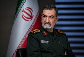 Резаи заявил, что Трамп попал в тупик без возможности вести переговоры или войну