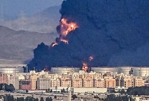 آخرین تحولات جنگ عربستان و یمن؛ آژیر خطر در شهرهای سعودی، حمله به فرودگاه الدمام و تشدید پاسخ یمن