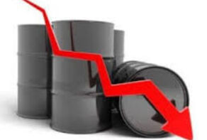 عقب‌نشینی 2.5 درصدی قیمت نفت