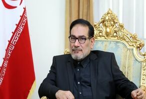 شمخاني: الأعداء وضعوا أبسط المبادئ الإنسانية خلال الحرب المفروضة وبعدها تحت أقدامهم
