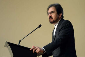 World prefers multilateralism based on independence to unilateralism with bullying