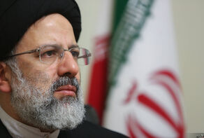 رئيسي: الوجود المقتدر لحرس الحدود لا يسمح للعدو بالتوسع