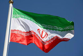 خطوة بعيدة عن النضج السياسي.. ايران تواصل تنديدها بالإساءات الفرنسية