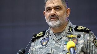 دریادار ایرانی: هم‌افزایی ارتش و سپاه پشتوانه اقتدار دریایی ایران است