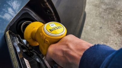 آلمان برای نخستین‌بار آزادسازی نفت از ذخایر راهبردی را آغاز کرد