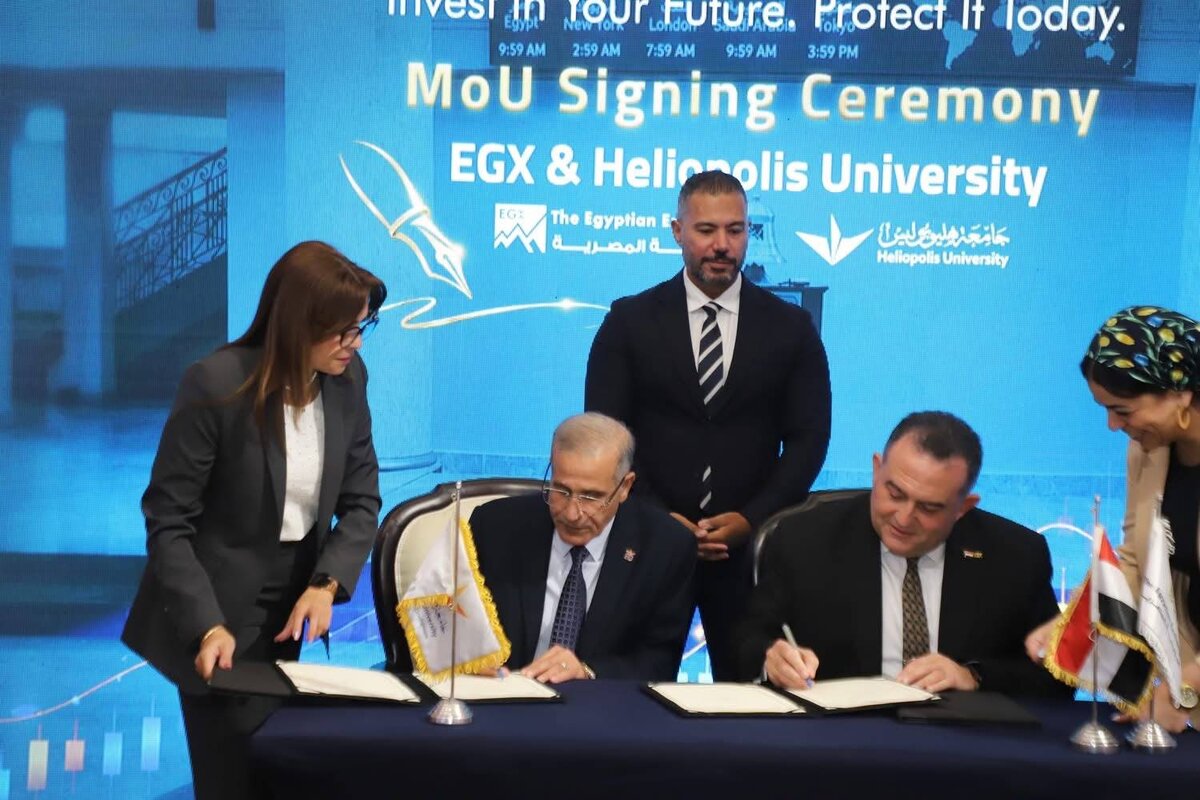 جامعة هلیوبولیس توقع بروتوکول تعاون مع البورصة المصریة

